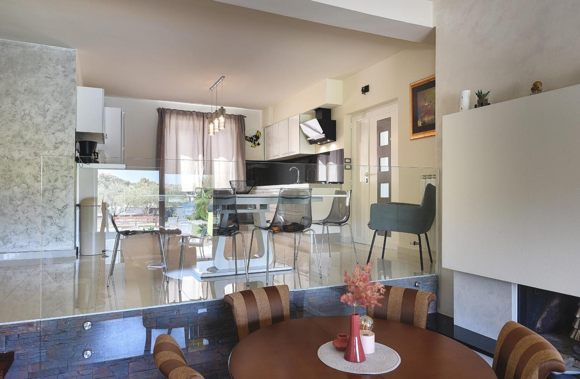 Vila Contessa Del Mar In For 7 People Only 200 Meters From The & Pet Friendly *